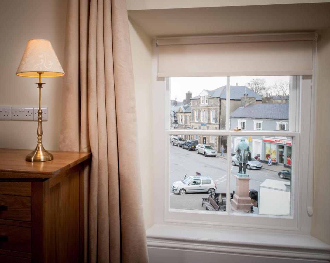 Hotel Y Talbot Tregaron Exterior foto